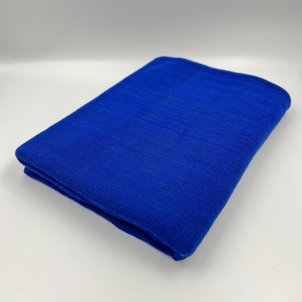 Angled front view with bag zipped and handles upright.