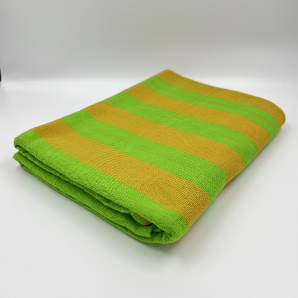 Angled front view with bag zipped and handles upright.